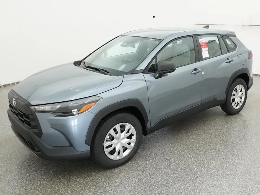 2026 Toyota Corolla Cross L photo 1
