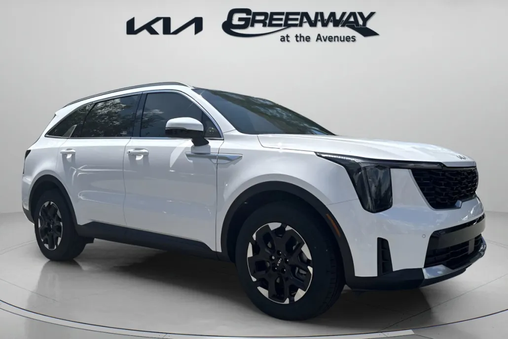 2026 Kia Sorento S photo 1