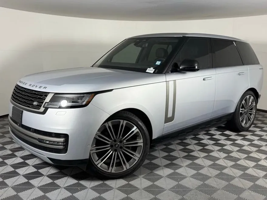 2025 Land Rover Range Rover SE photo 1
