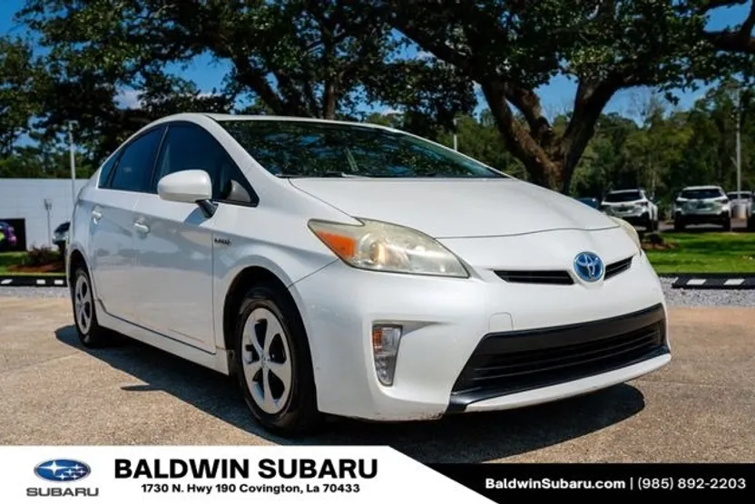 2012 Toyota Prius One photo 1
