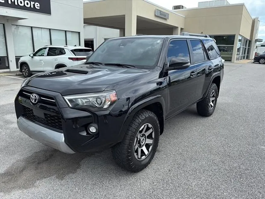 2024 Toyota 4Runner TRD Off-Road Premium photo 1