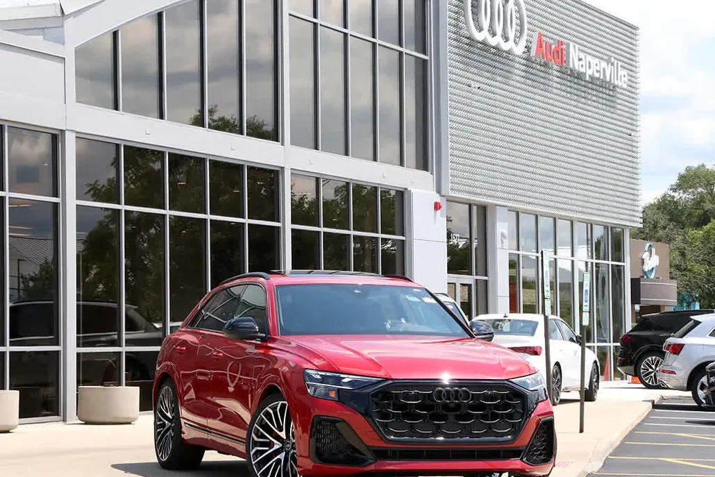 2024 Audi SQ8 Premium Plus photo 1