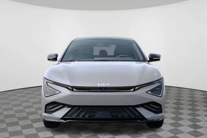 2025 Kia EV6 GT-Line photo 1