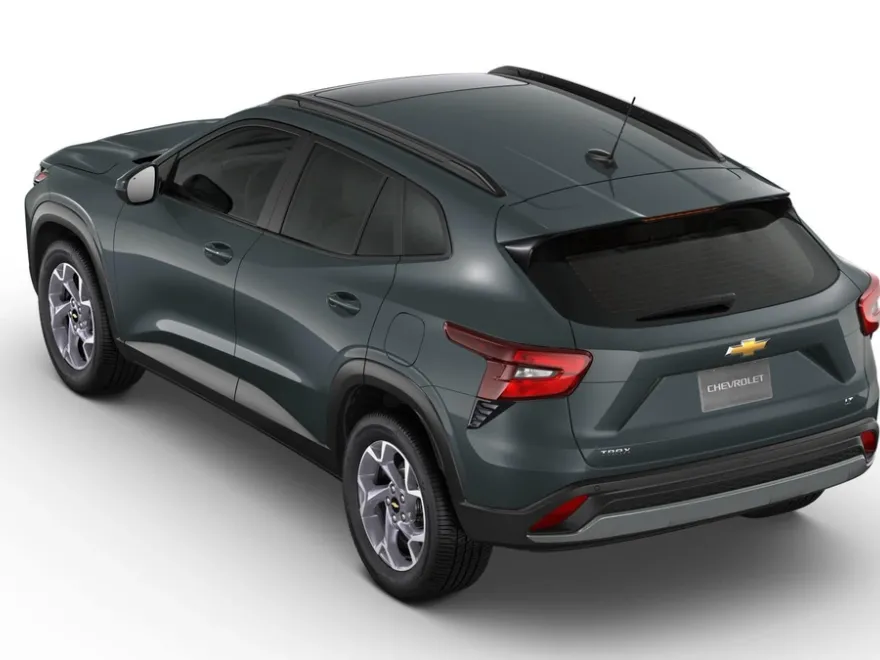 2026 Chevrolet Trax LT photo 1