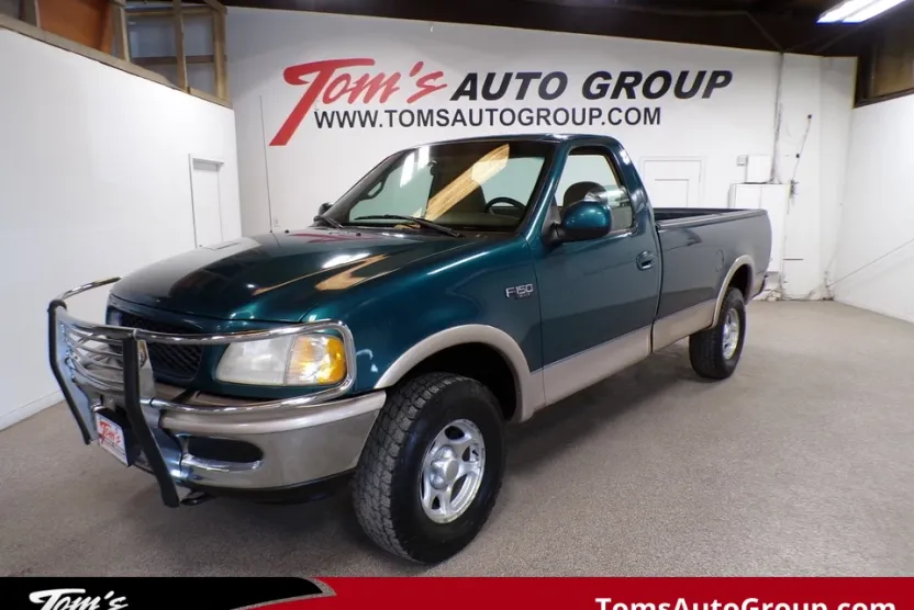 1997 Ford F-150 XLT photo 1