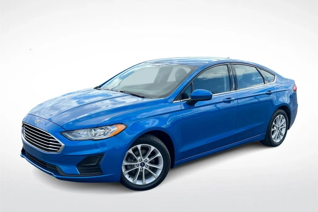 2020 Ford Fusion SE photo 1