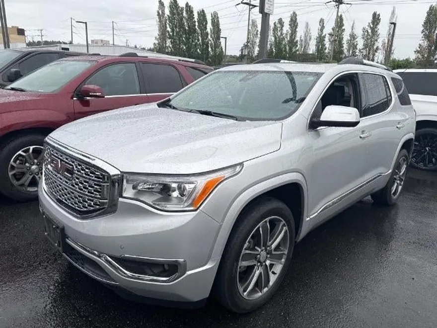2019 Gmc Acadia Denali photo 1