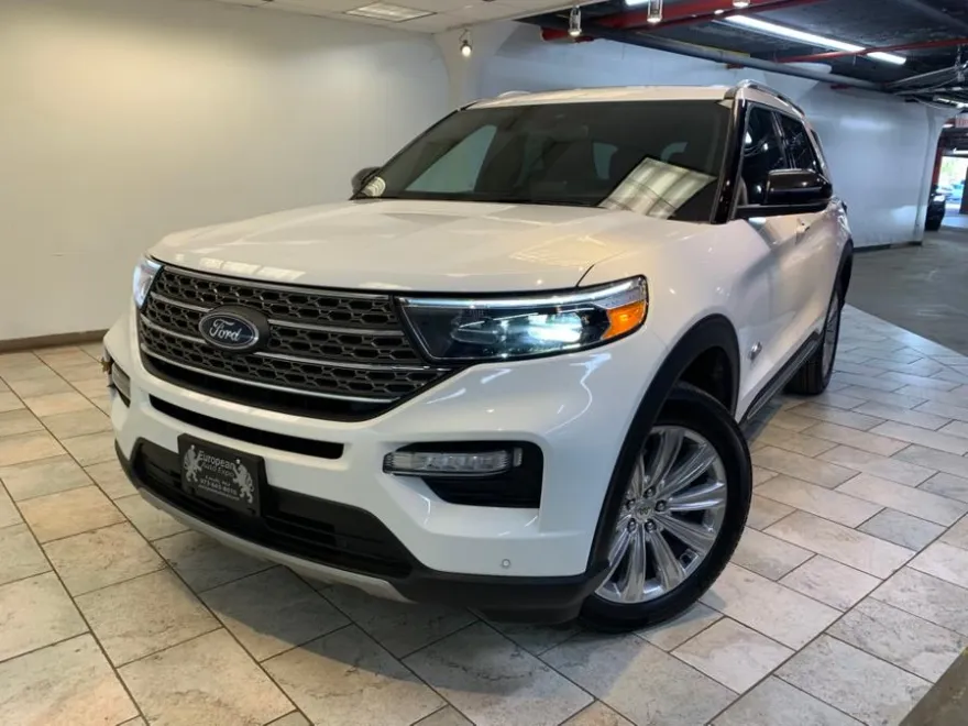 2021 Ford Explorer King Ranch photo 1