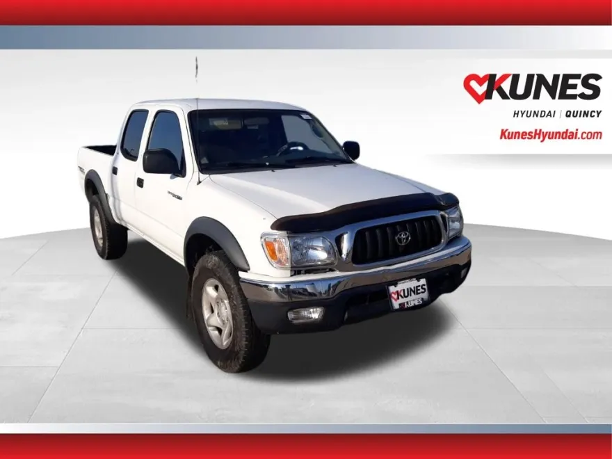 2002 Toyota Tacoma Base V6 photo 1