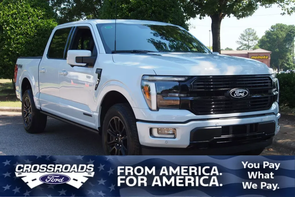 2025 Ford F-150 Platinum photo 1