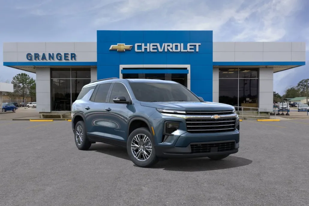 2026 Chevrolet Traverse 1LT photo 1