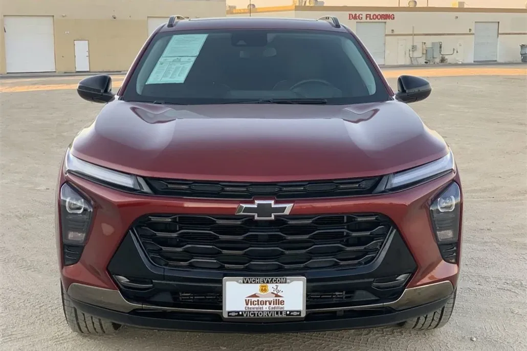 2024 Chevrolet Trax ACTIV photo 1