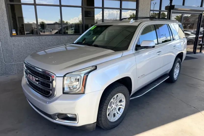 2018 Gmc Yukon SLE photo 1