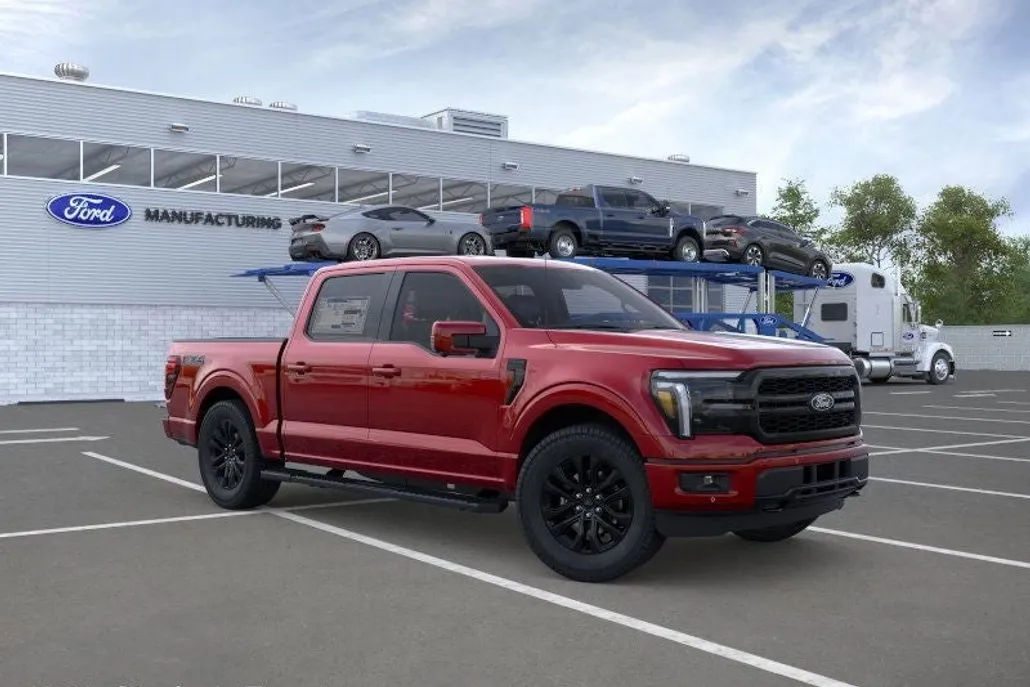 2025 Ford F-150 Lariat photo 1