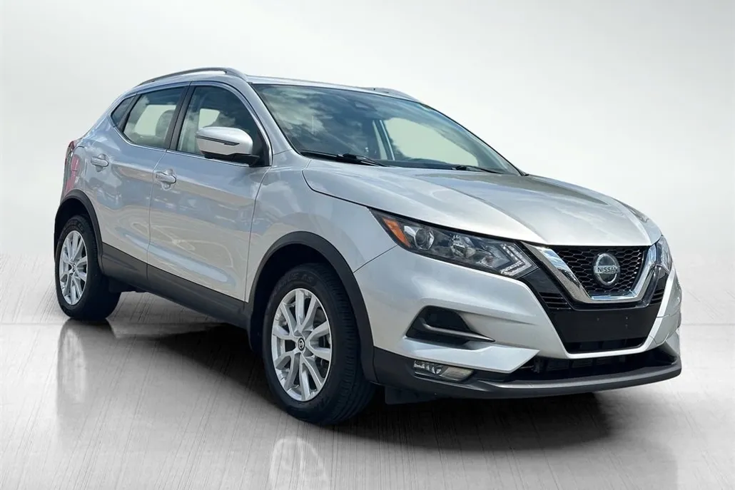 2022 Nissan Rogue Sport SV photo 1