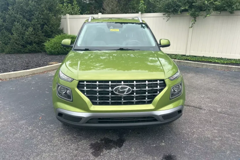 2022 Hyundai Venue SEL Limited photo 1