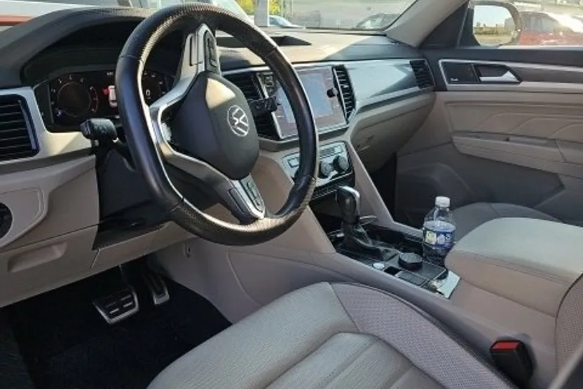 2022 Volkswagen Atlas V6 SEL Premium R-Line photo 1