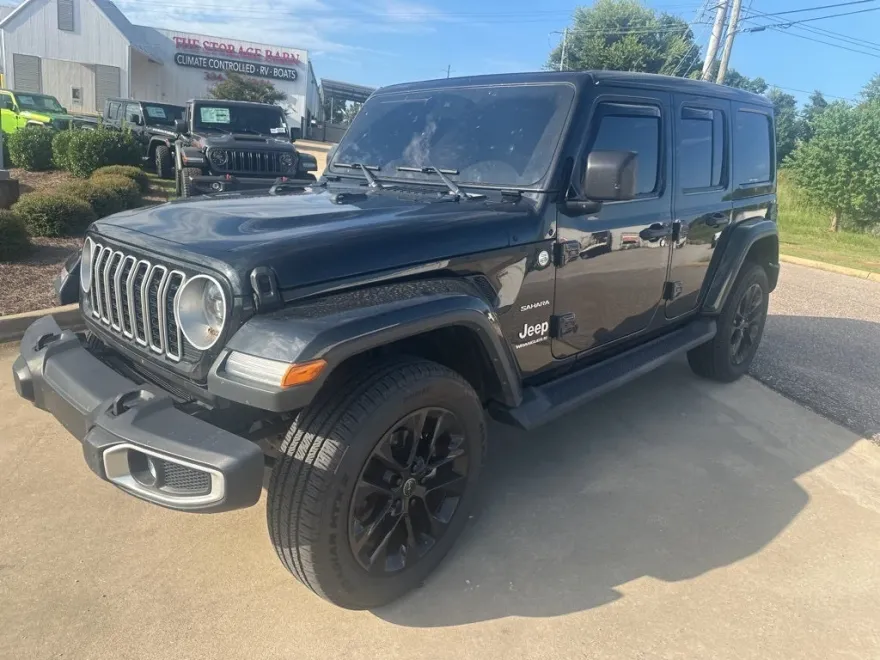 2024 Jeep Wrangler Sahara photo 1