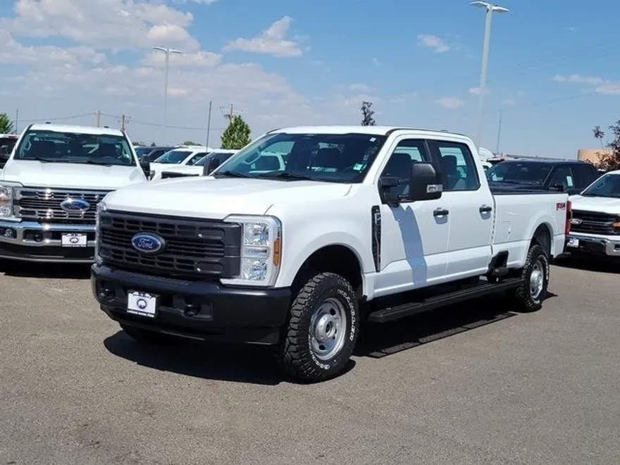 2024 Ford F-250 photo 1