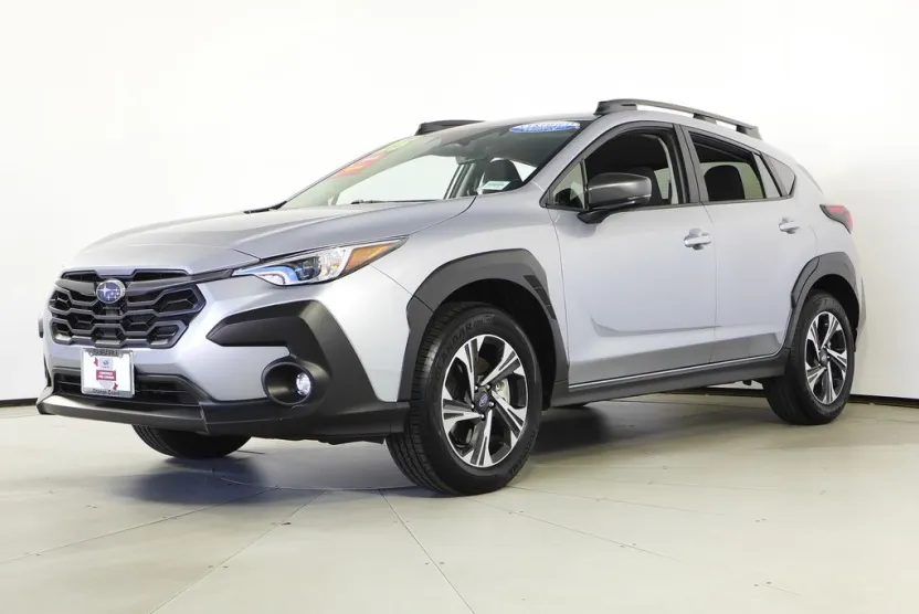 2025 Subaru Crosstrek Premium photo 1