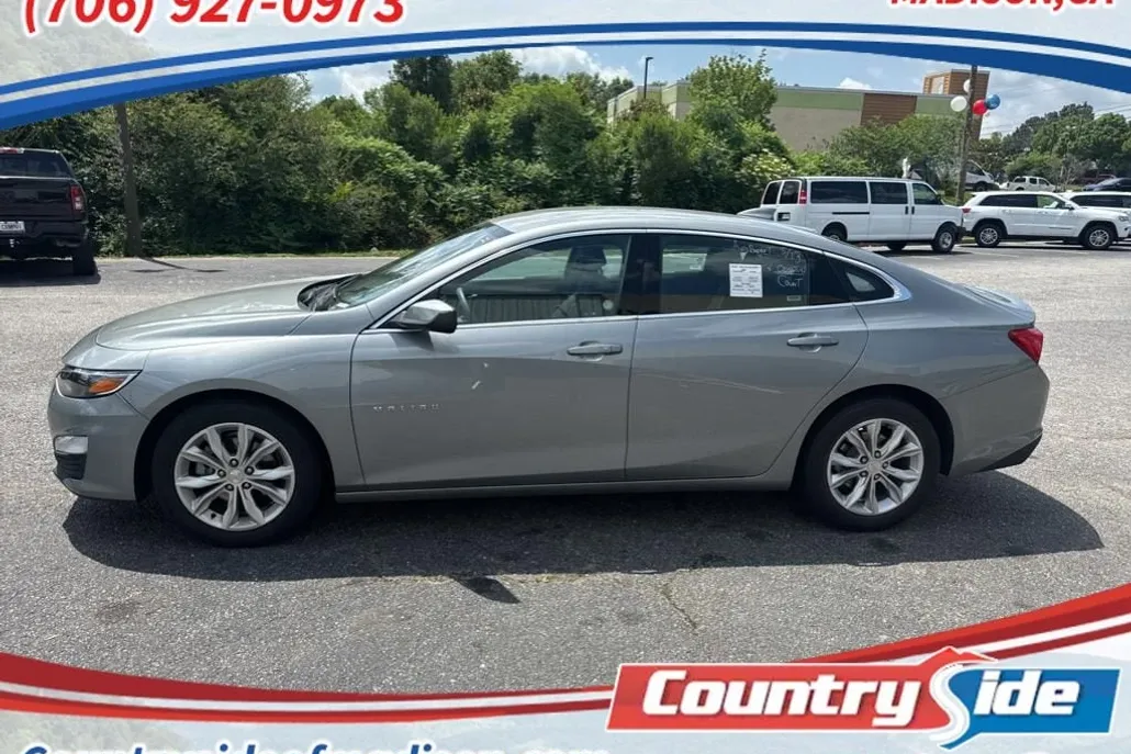 2024 Chevrolet Malibu 1LT photo 1
