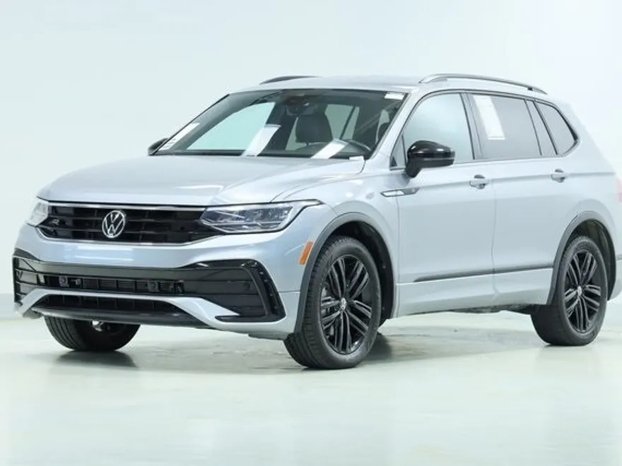 2022 Volkswagen Tiguan SE R-Line Black photo 1