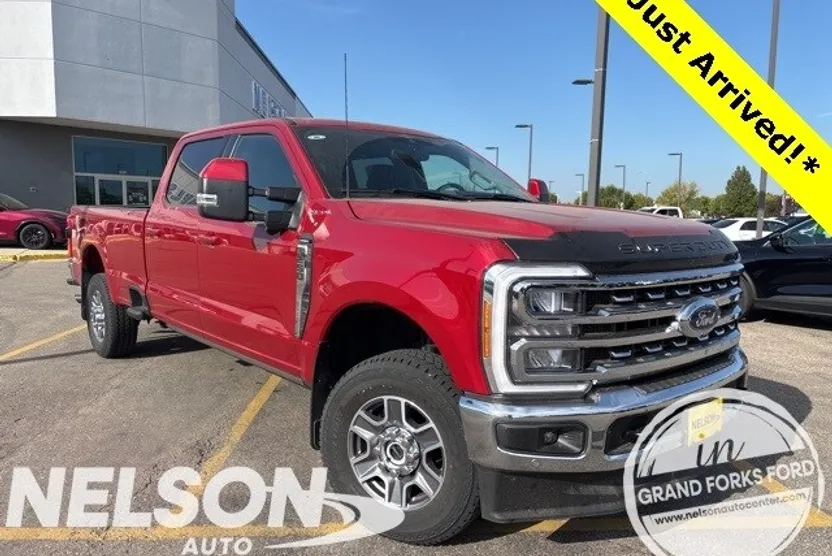 2023 Ford F-250 Lariat photo 1