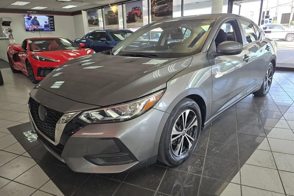 2022 Nissan Sentra SV photo 1