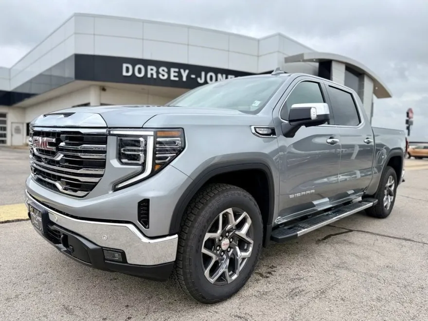 2026 Gmc Sierra 1500 SLT photo 1
