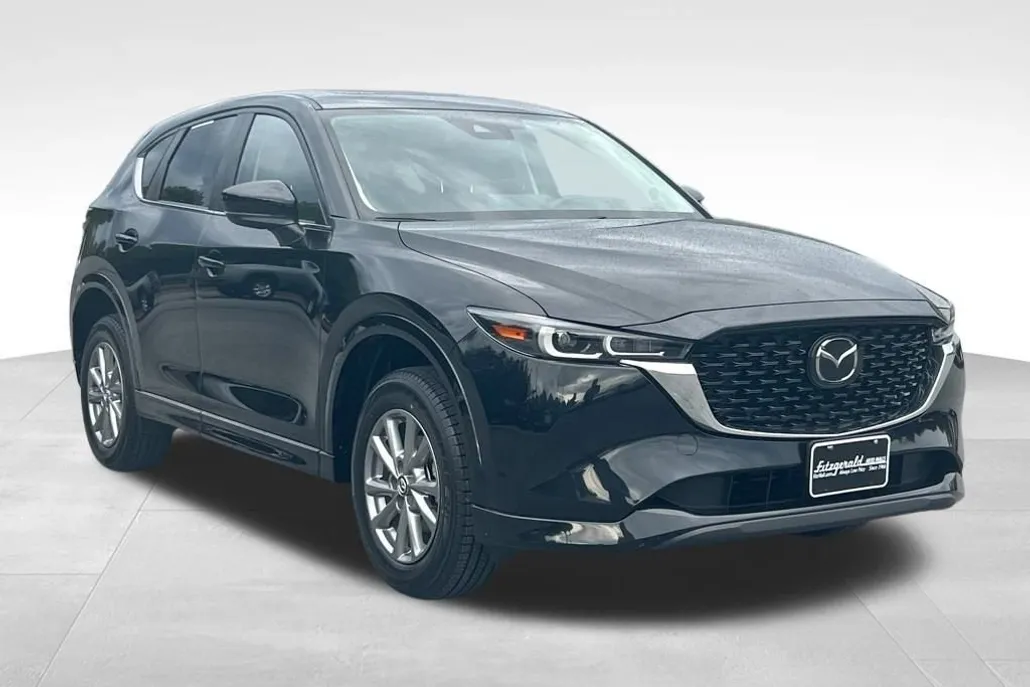 2025 Mazda CX-5 2.5 S Preferred photo 1