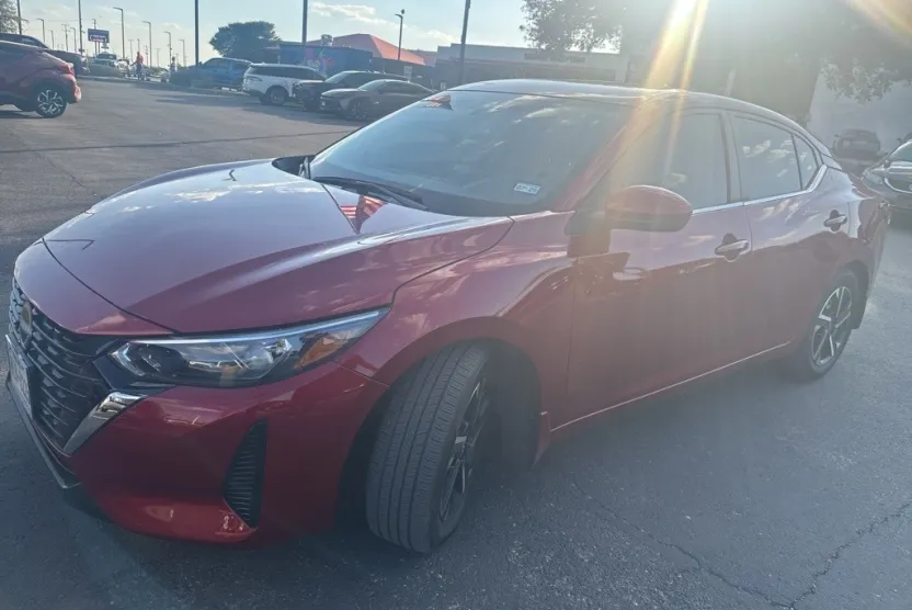 2024 Nissan Sentra SV photo 1