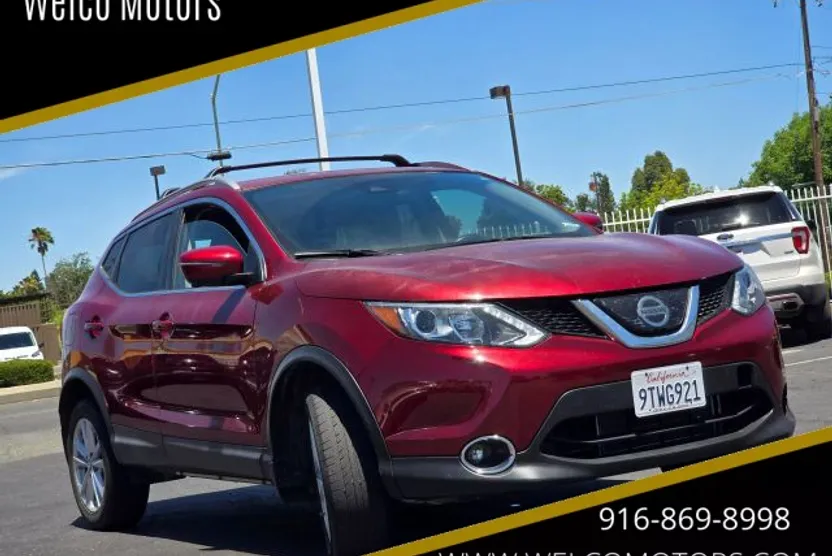 2019 Nissan Rogue Sport SV photo 1