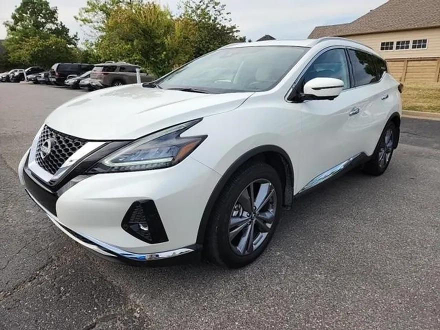 2024 Nissan Murano Platinum photo 1