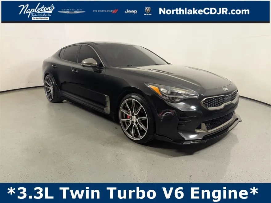 2020 Kia Stinger GT2 photo 1