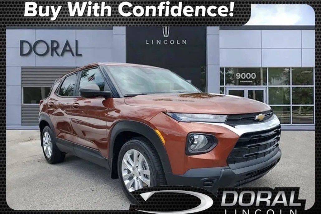 2021 Chevrolet Trailblazer LS photo 1