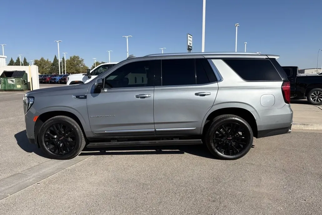 2024 Gmc Yukon Denali photo 1