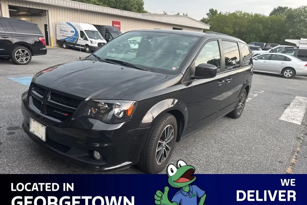2019 Dodge Grand Caravan GT photo 1