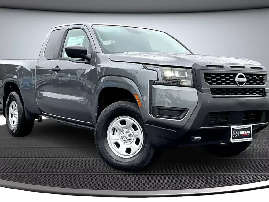 2026 Nissan Frontier S photo 1