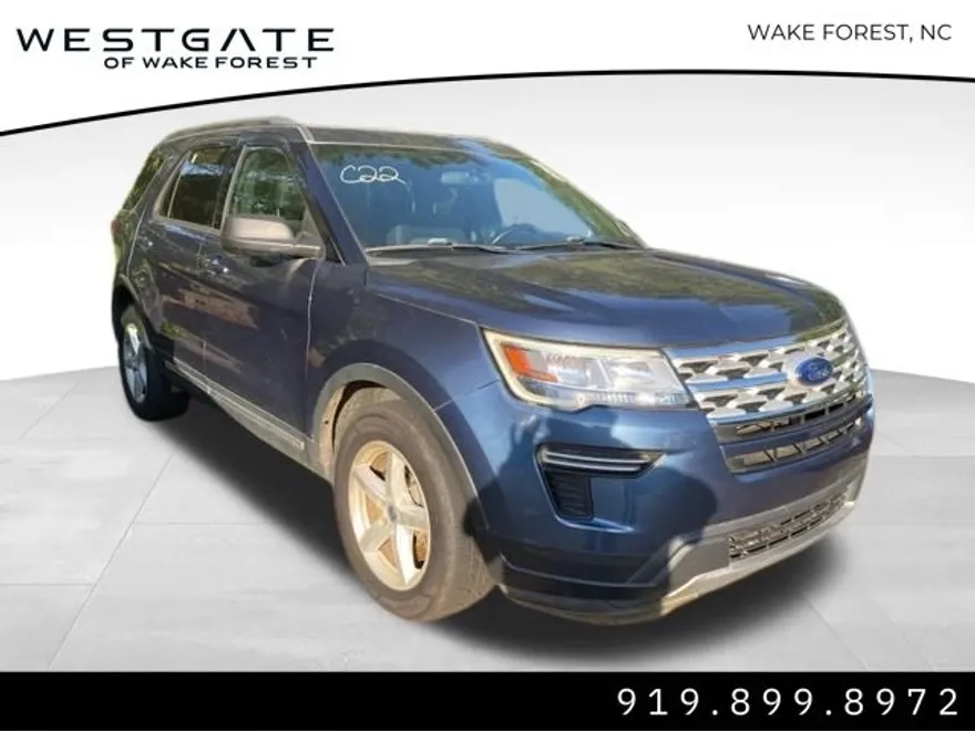 2019 Ford Explorer XLT photo 1