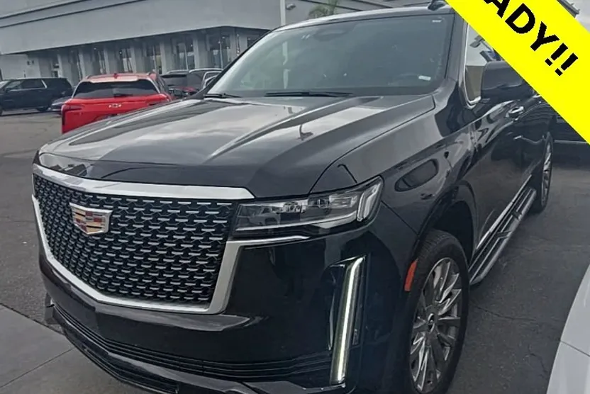 2023 Cadillac Escalade ESV Premium Luxury photo 1