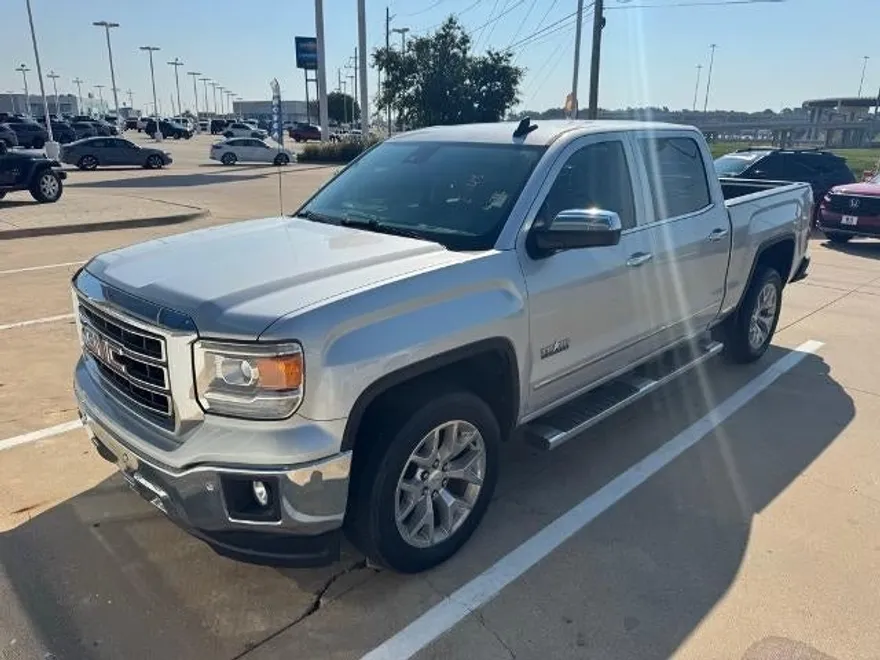2015 Gmc Sierra 1500 SLT photo 1
