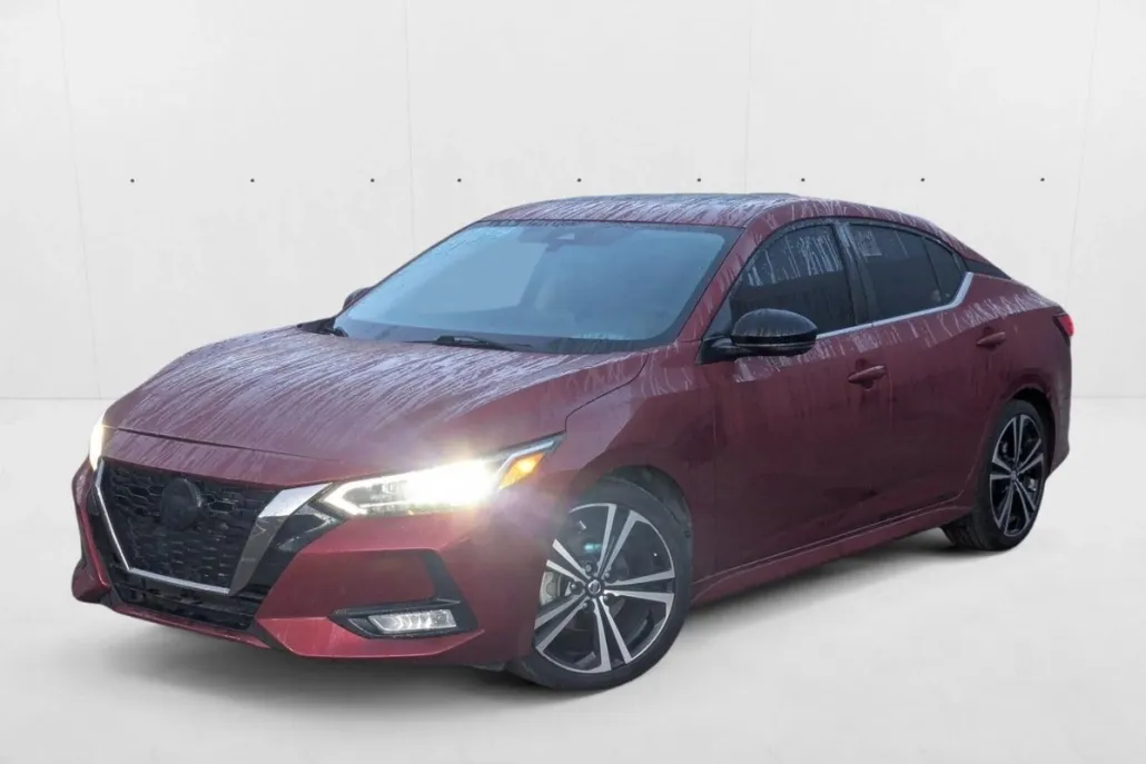 2022 Nissan Sentra SR photo 1