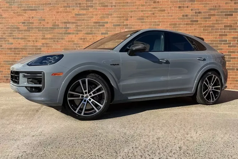 2026 Porsche Cayenne E-Hybrid Coupe photo 1