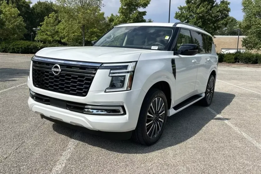 2025 Nissan Armada Platinum Reserve photo 1