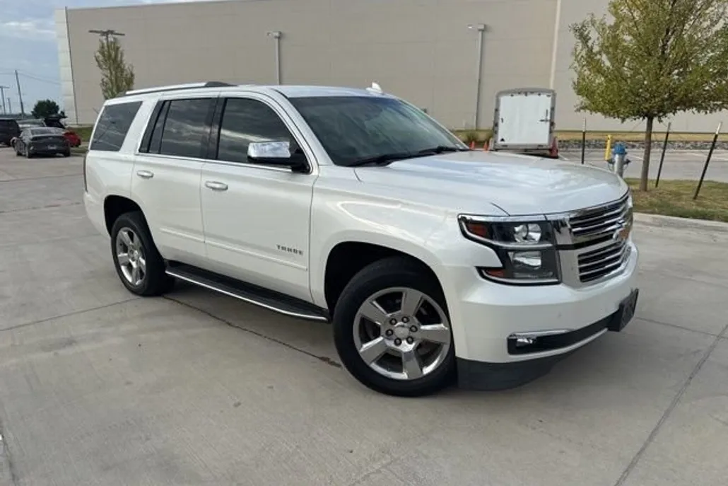 2020 Chevrolet Tahoe Premier photo 1