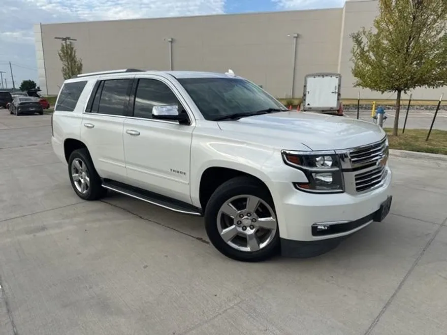 2020 Chevrolet Tahoe Premier photo 1