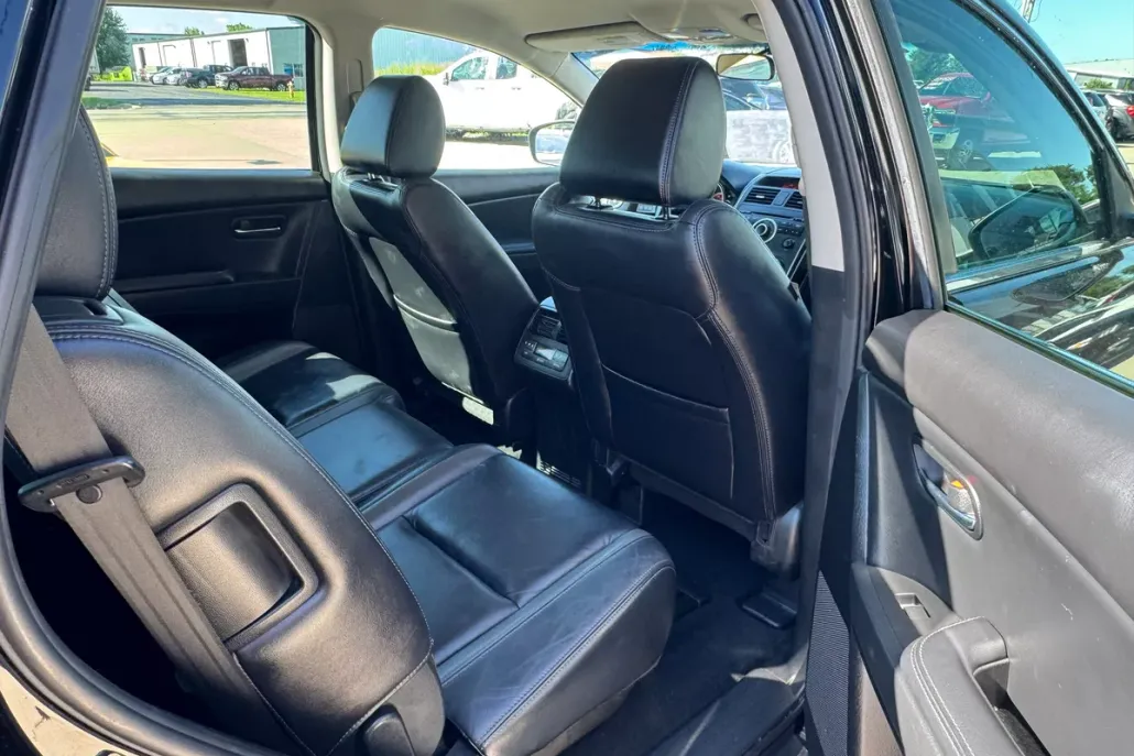 2012 Mazda CX-9 Touring photo 1
