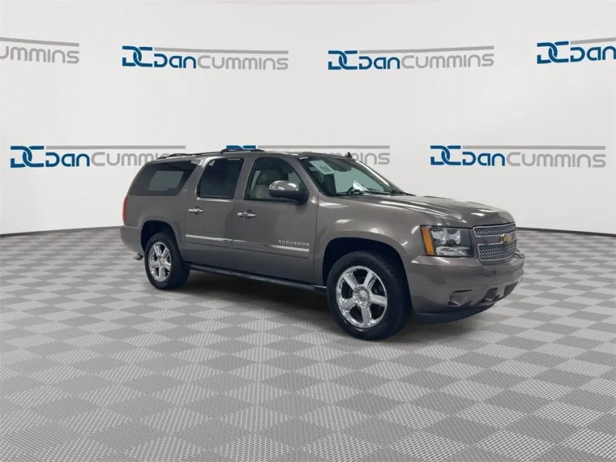 2012 Chevrolet Suburban LTZ photo 1