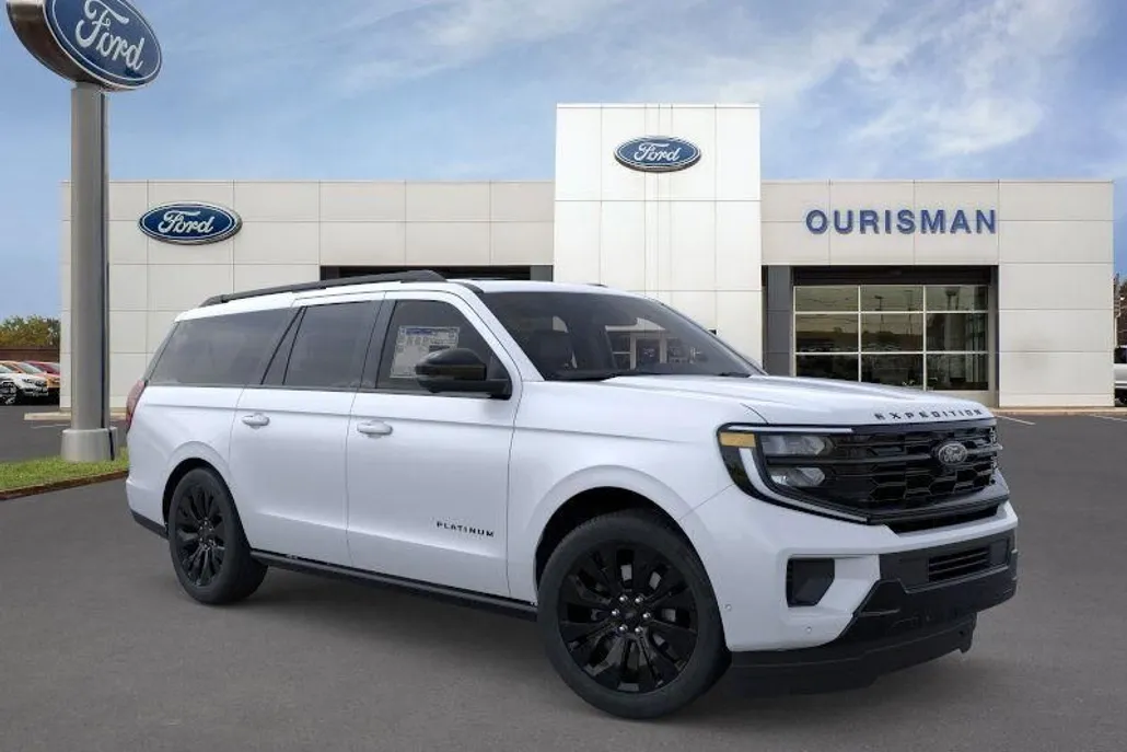 2025 Ford Expedition MAX Platinum photo 1