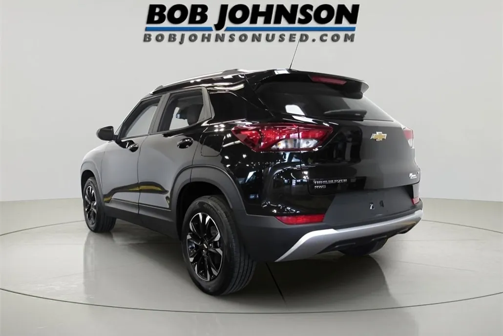2022 Chevrolet Trailblazer LT photo 1